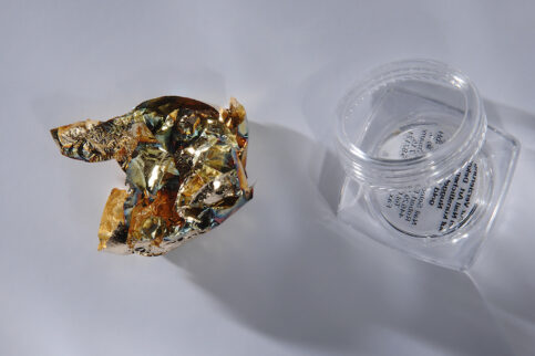 Nugget foil gold