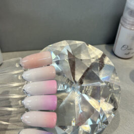 Ombre Spray milky white